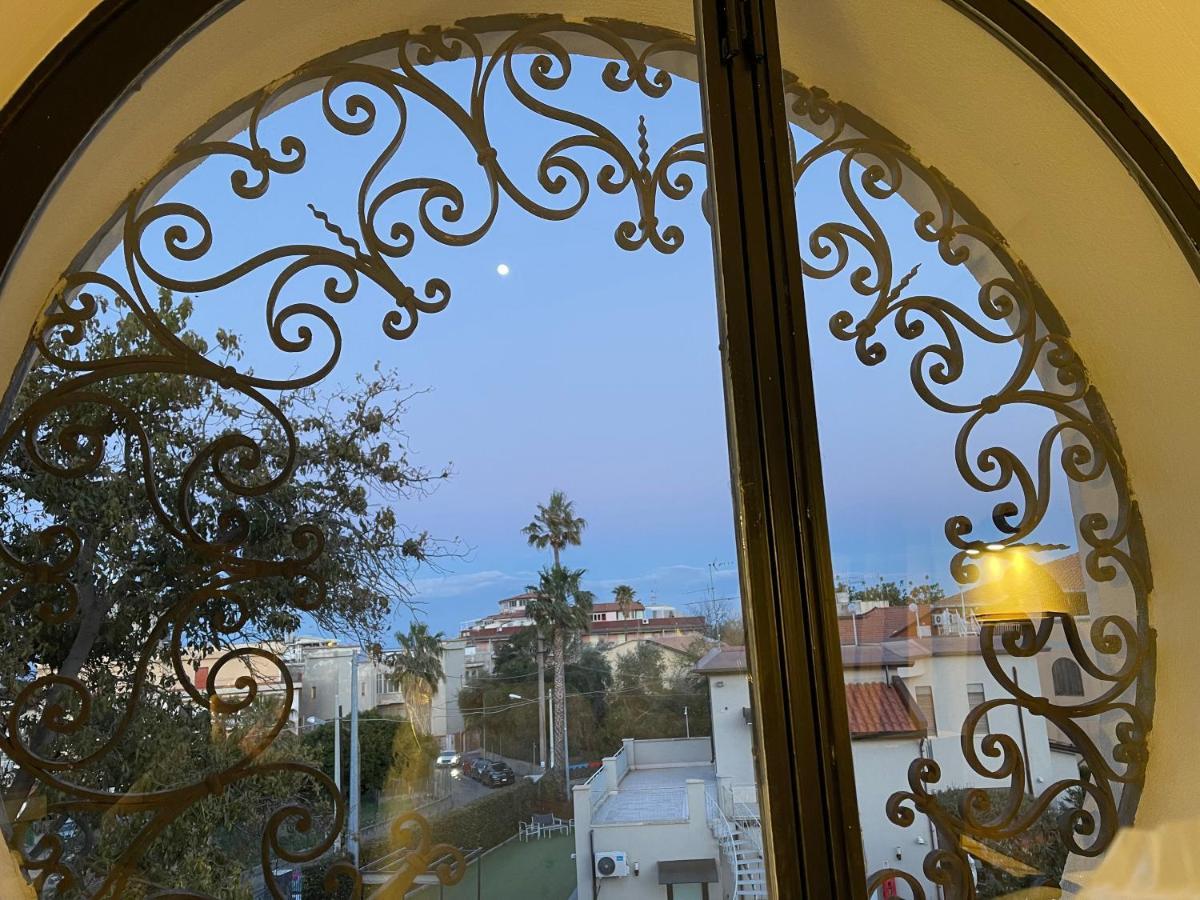 John Sea Suites Giardini-Naxos Zewnętrze zdjęcie