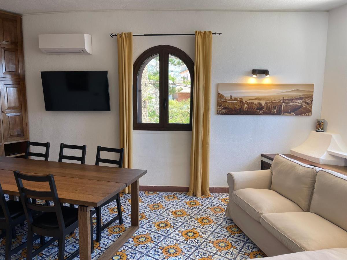 John Sea Suites Giardini-Naxos Zewnętrze zdjęcie